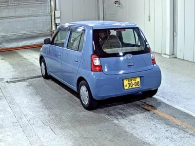 Daihatsu Esse  с аукциона в Японии