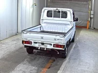 Honda ACTY TRUCK лот № 8106 оценка R  с аукциона в Японии 4