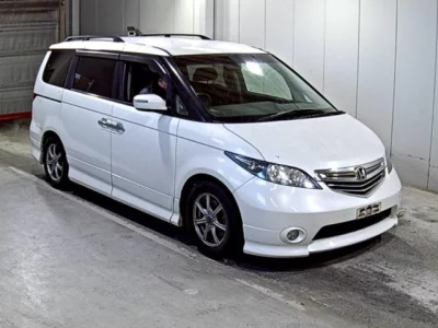 Honda ELYSION