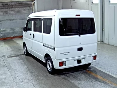Mitsubishi MINICAB VAN