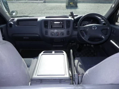 Nissan CARAVAN VAN  с аукциона в Японии
