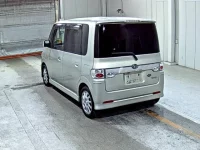 Daihatsu TANTO лот № 8138 оценка 3.5  с аукциона в Японии 1