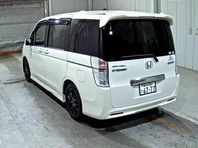 Honda STEP WAGON