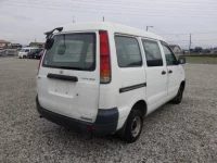 Toyota LITE ACE VAN лот № 6038 оценка 3.5  с аукциона в Японии 3
