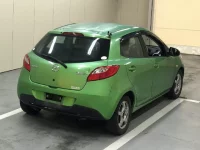 Mazda DEMIO лот № 1010 оценка 3.5  с аукциона в Японии 3