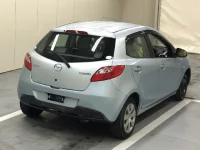 Mazda DEMIO лот № 4027 оценка R  с аукциона в Японии 3