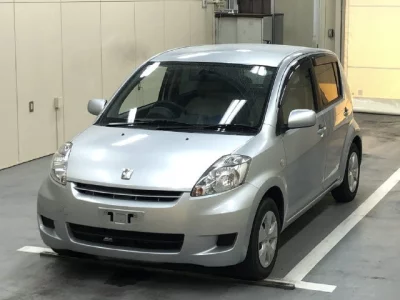 Toyota PASSO  с аукциона в Японии