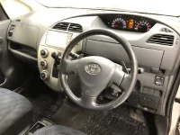 Toyota RACTIS лот № 6006 оценка 3.5  с аукциона в Японии 5