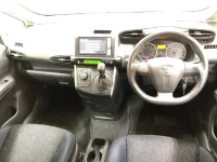 Toyota WISH лот № 3004 оценка R  с аукциона в Японии 4