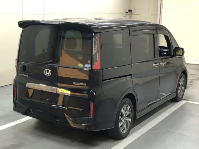 Honda STEP WAGON  с аукциона в Японии