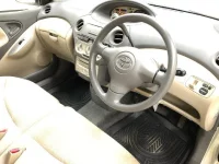 Toyota VITZ лот № 3007 оценка 4  с аукциона в Японии 5