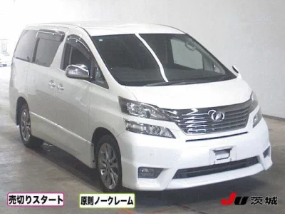 Toyota VELLFIRE  с аукциона в Японии