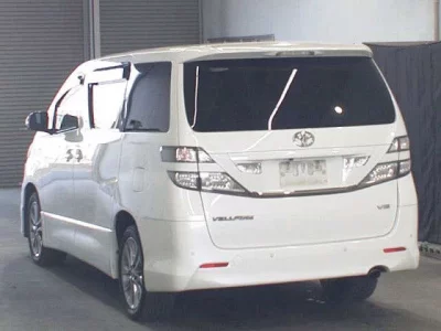Toyota VELLFIRE  с аукциона в Японии