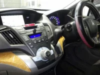 Honda ODYSSEY лот № 4605 оценка 3.5  с аукциона в Японии 2