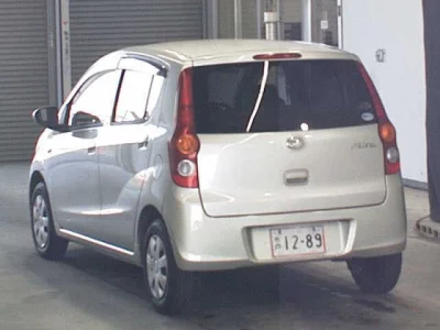 Daihatsu MIRA