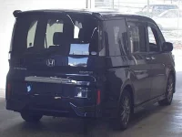 Honda STEP WAGON лот № 2551 оценка 3.5  с аукциона в Японии 3