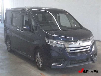 Honda STEP WAGON  с аукциона в Японии