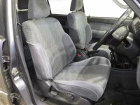 Toyota HILUX SURF лот № 1 оценка 2  с аукциона в Японии 5