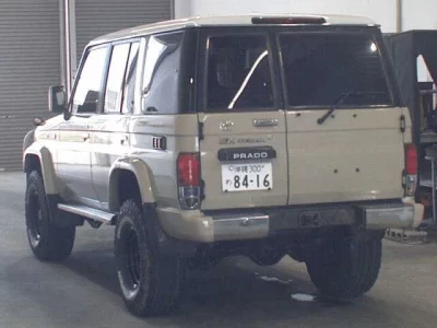 Toyota LAND CRUISER PRADO