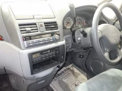 Nissan PRESAGE  с аукциона в Японии