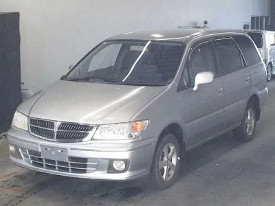 Nissan PRESAGE  с аукциона в Японии