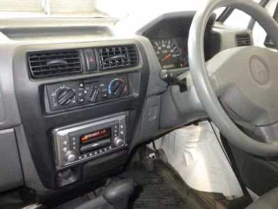 Mitsubishi MINICAB VAN