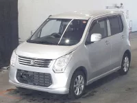 Suzuki WAGON R лот № 4068 оценка 3.5  с аукциона в Японии 3