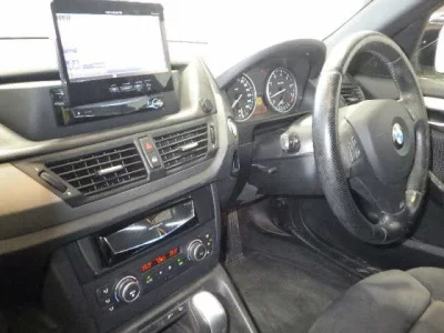 BMW X1  с аукциона в Японии