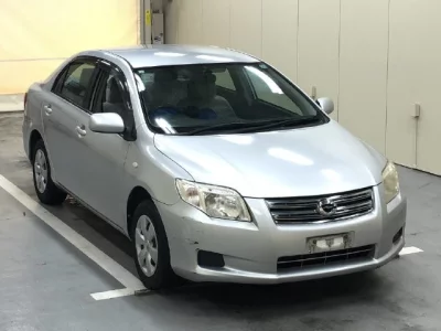 Toyota COROLLA AXIO  с аукциона в Японии