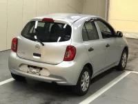 Nissan MARCH лот № 3707 оценка 4  с аукциона в Японии 3