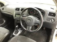 Volkswagen POLO лот № 3702 оценка 4  с аукциона в Японии 5