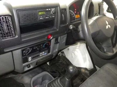 Mitsubishi MINICAB TRUCK  с аукциона в Японии
