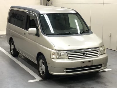 Honda STEP WAGON  с аукциона в Японии