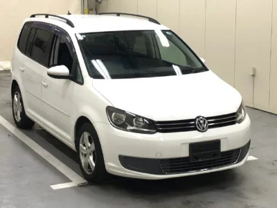 Volkswagen GOLF TOURAN