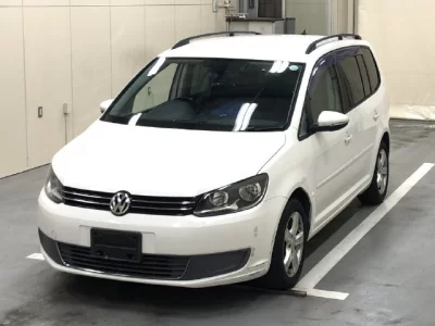 Volkswagen GOLF TOURAN