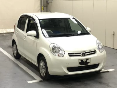 Daihatsu Boon  с аукциона в Японии