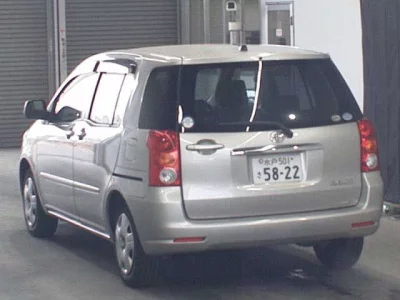 Toyota RAUM