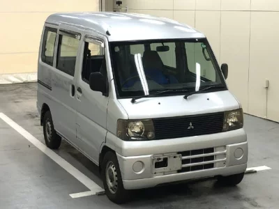 Mitsubishi MINICAB VAN