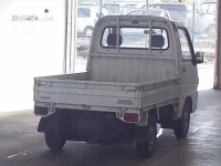 Subaru SAMBAR лот № 4101 оценка 3.5  с аукциона в Японии 4