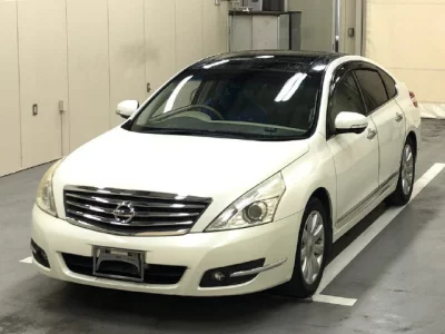 Nissan TEANA