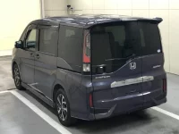 Honda STEP WAGON лот № 3059 оценка 3.5  с аукциона в Японии 1