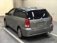 Toyota WISH лот № 3056 оценка 3.5  с аукциона в Японии 1