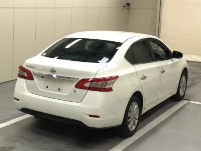 Nissan SYLPHY