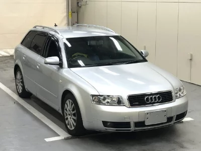 Audi A4  с аукциона в Японии