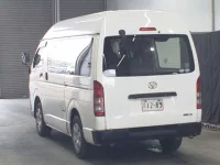 Toyota HIACE VAN лот № 730 оценка R  с аукциона в Японии 1