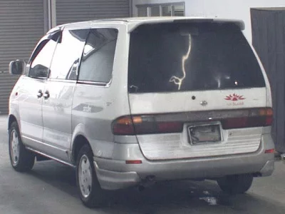 Nissan LARGO
