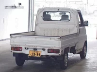 Honda ACTY TRUCK лот № 2221 оценка 3  с аукциона в Японии 4