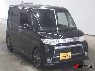Daihatsu TANTO  с аукциона в Японии