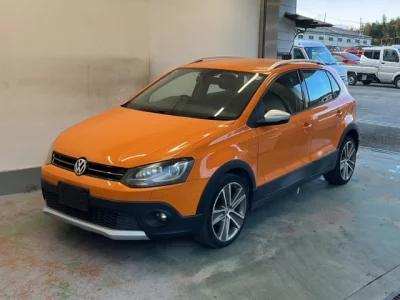 Volkswagen CROSS POLO