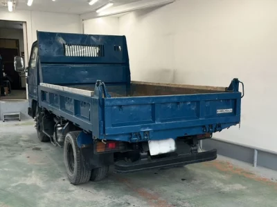 Mazda TITAN  с аукциона в Японии